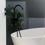 Ylly Aparts Apartment
