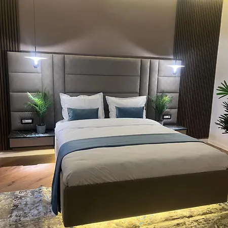 Ylly Aparts * Braşov