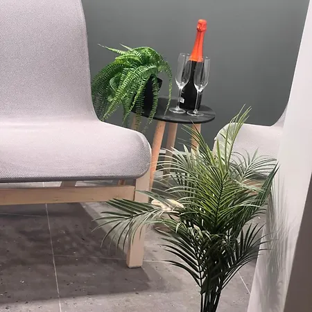 Ylly Aparts Apartamento *