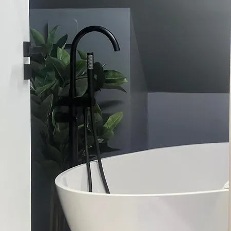 Ylly Aparts Apartment