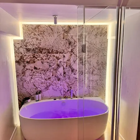 Ylly Aparts Apartamento *