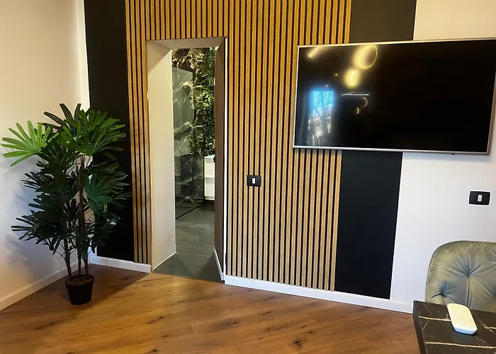 Ylly Aparts Apartment