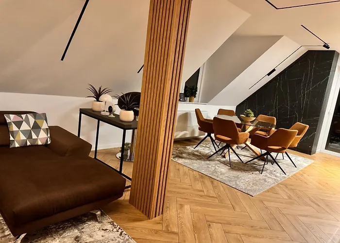 Ylly Aparts Apartment *